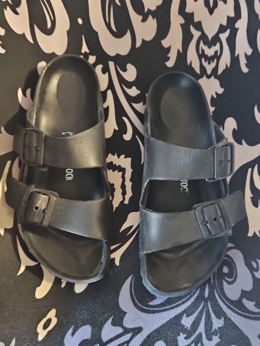 Black Birkenstock Arizona Rubber Sandals Size 39